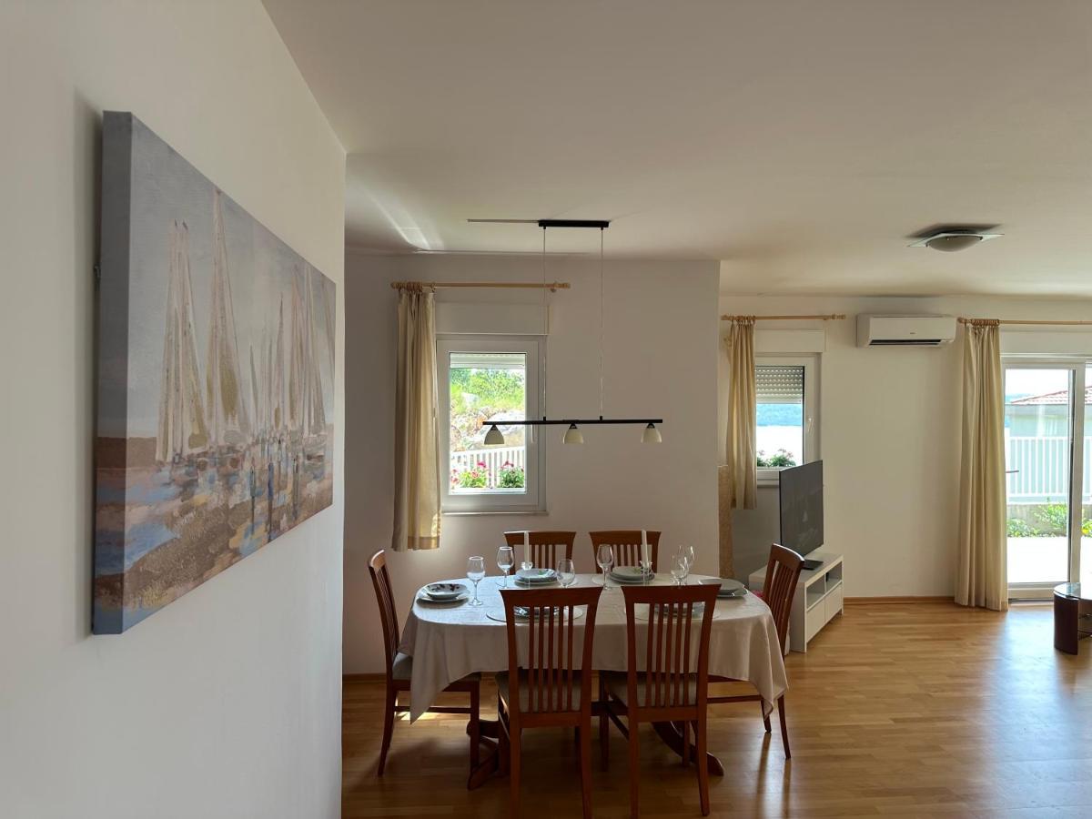 Aurora Luxury Apartment Trogir Luaran gambar