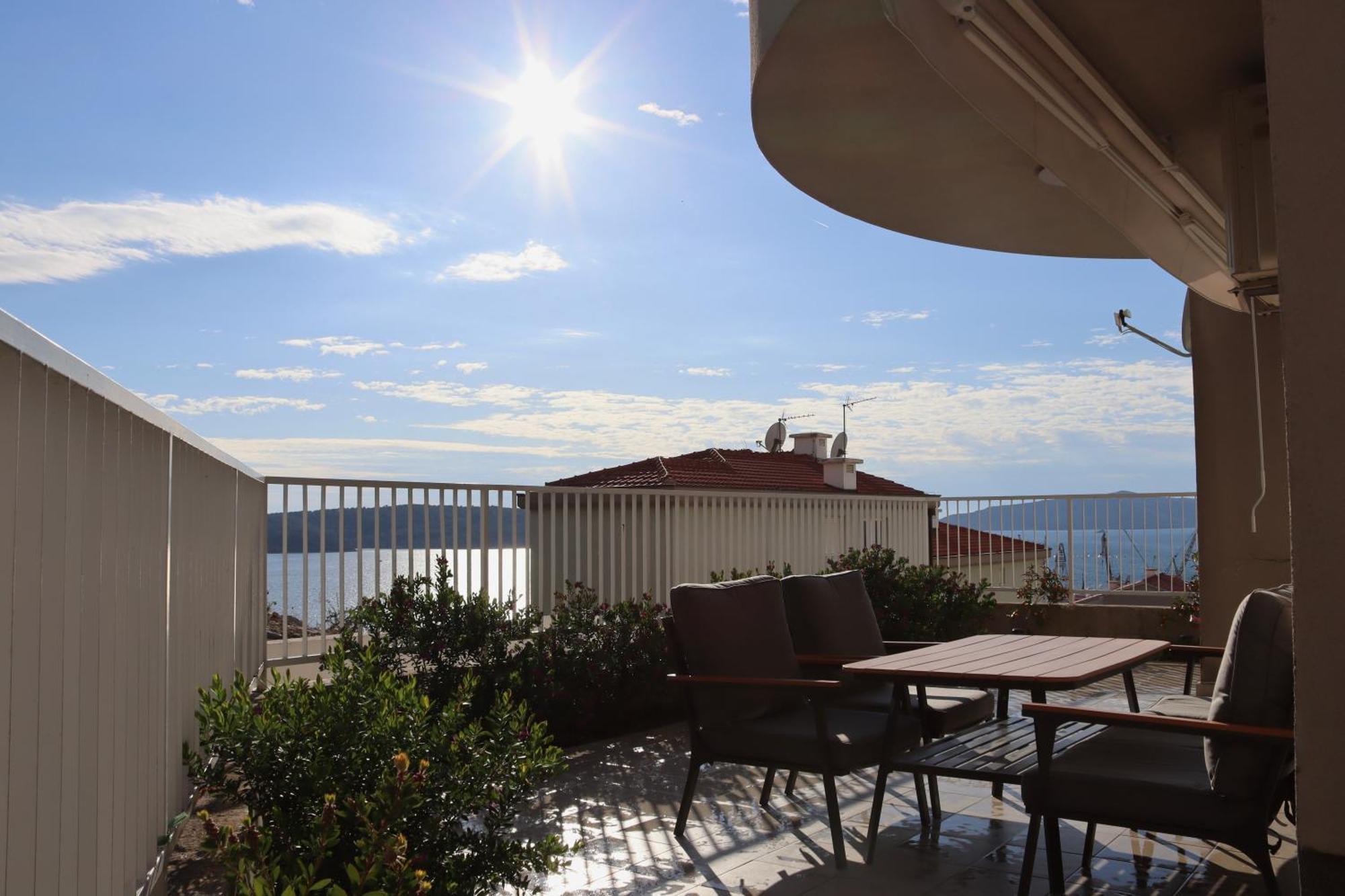 Aurora Luxury Apartment Trogir Luaran gambar